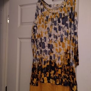 LOGO Top by Lori Goldstein, size small - multicolor